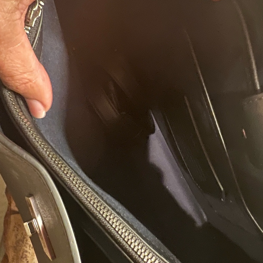 Tumi black leather Vivian tote - Picture 8 of 12